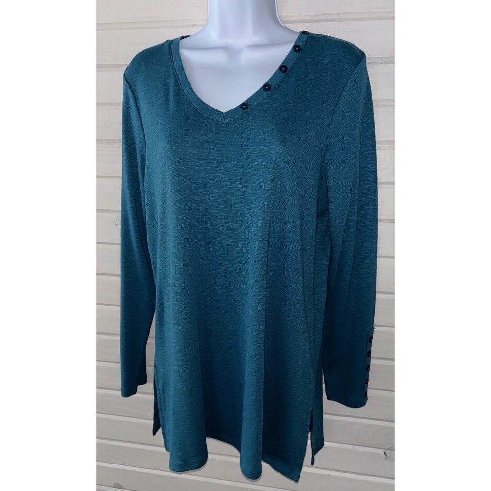 CHICOS Sz 1 (MEDIUM) Teal Blue Button Detail V-Neck Tee L/S Slub Knit Cotton EUC